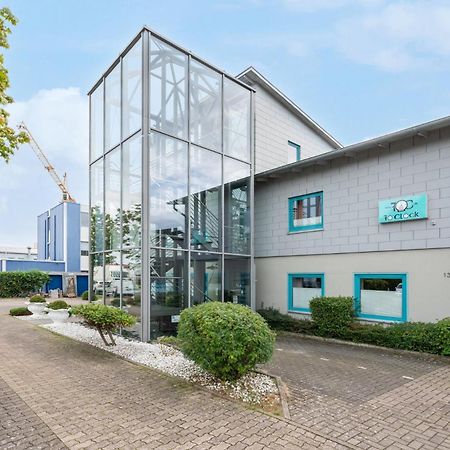 7O'Clock - Hotel Hannover Laatzen Bagian luar foto