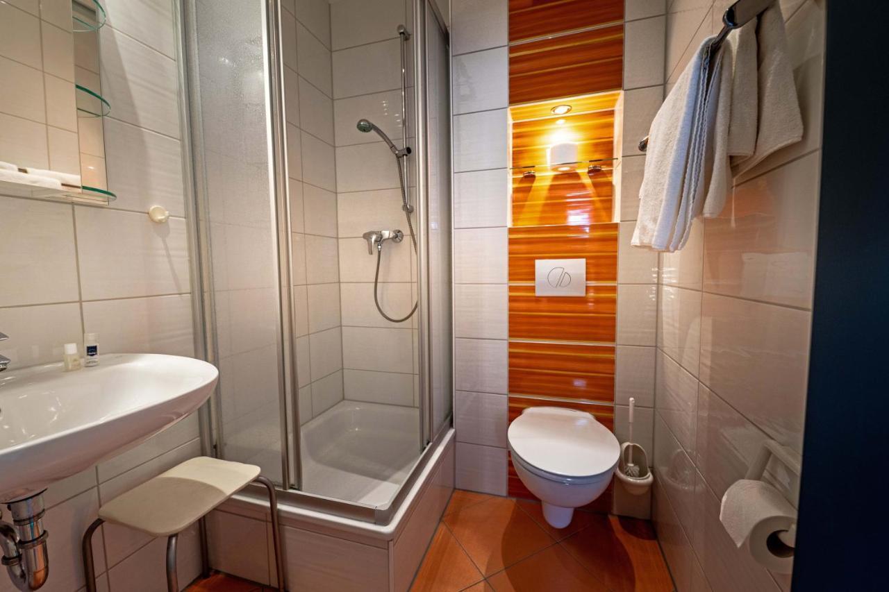 7O'Clock - Hotel Hannover Laatzen Bagian luar foto